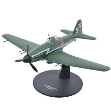1/72 Ilyushin IL-10