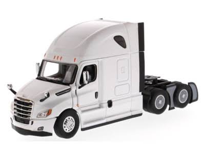 1:50 Freightliner New Cascadia - Pearl White
