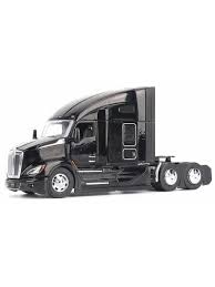 1:50 Freightliner New Cascadia - With open doors and open hoods - Black
